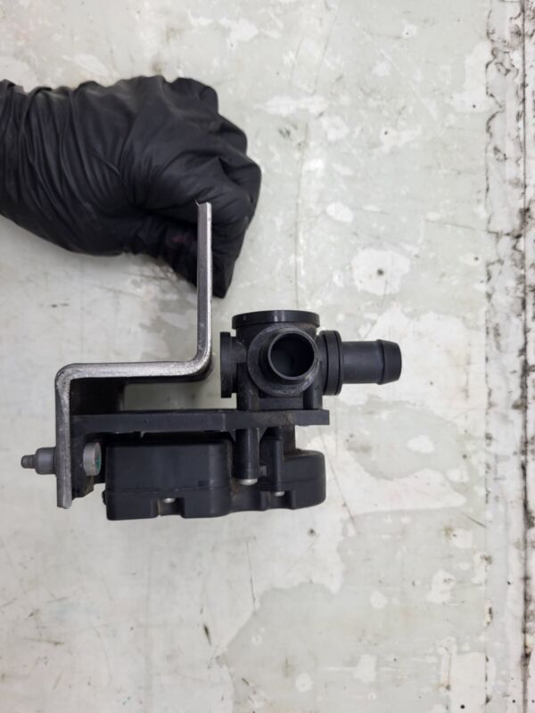 6007384 00 B 2012-2015 Tesla Model S MS 3-Way Port Coolant Valve Electric Actuator 3/4" inch
