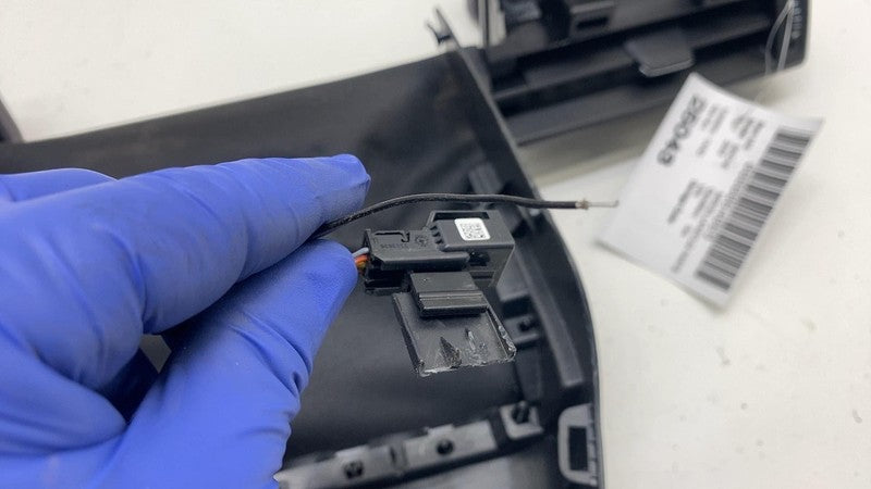 LJ8B3530BPIA01 ⭕ 21-24 Mustang Mach-E Steering Column A/C Heater Air Vent LJ8B-3530-B-PIA-01