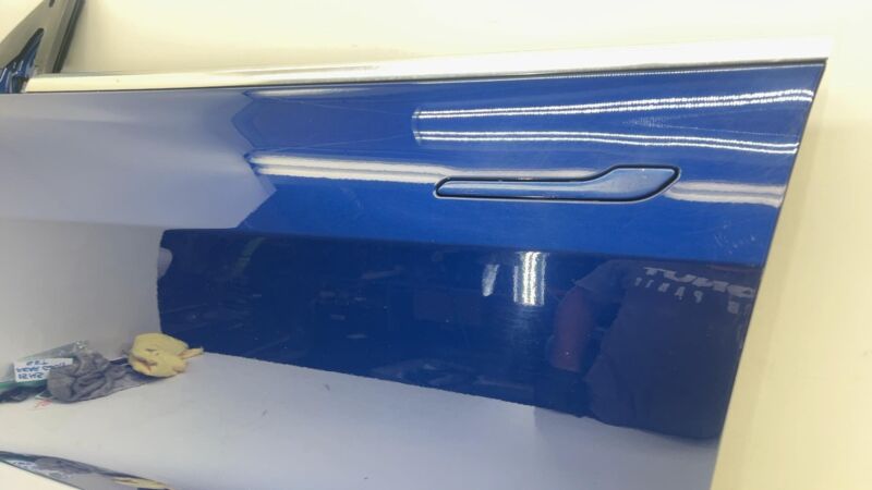 1081421-E0-C ⭕17-20 Model 3 Front Driver Side Door Shell Panel Left LH Blue PPSB 1081421-E0-C