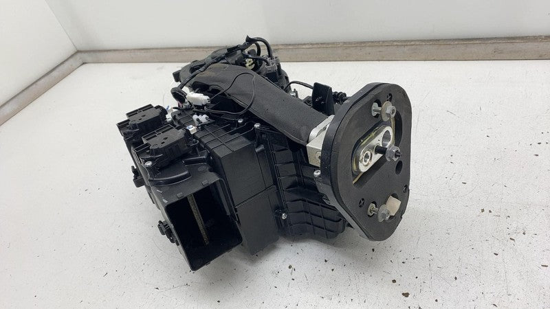 PT00014242 2022 2023 2024 Rivian R1S Rear HVAC Climate Heater Box Housing w/ Blower Motor