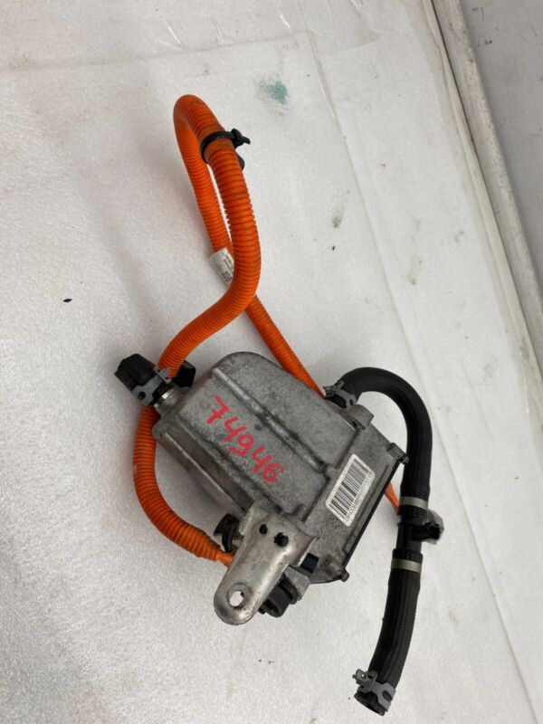 1048941-00-E 2016-2020 Tesla Model X MX Electric Battery Heater w/ Wire Harness & Bracket OEM