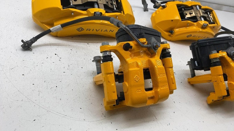 PT00000728-C ⭕ 22-24 R1T R1S Adventure Brake Caliper Front Rear Brakes PT00000728/PT00000729