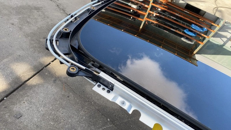 E2 43R-005013 ⭕ 2011-2016 Mini Cooper Countryman Front & Rear Panoramic Sunroof Glass Assembly