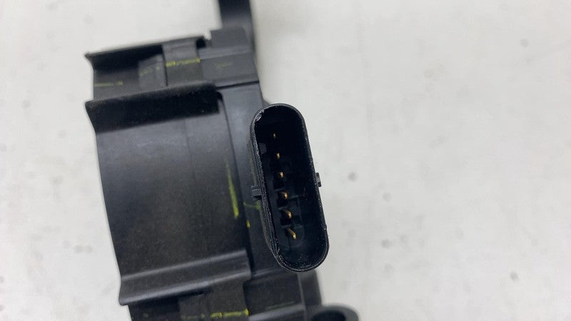 1007769 2017-2023 Tesla Model 3 Front Accelerator Gas Pedal Throttle Sensor Pad OEM