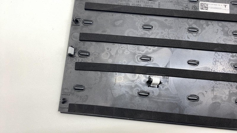 197783092B 2024-2025 Tesla Cybertruck Front Center Console Lower Center Floor Trim Cover