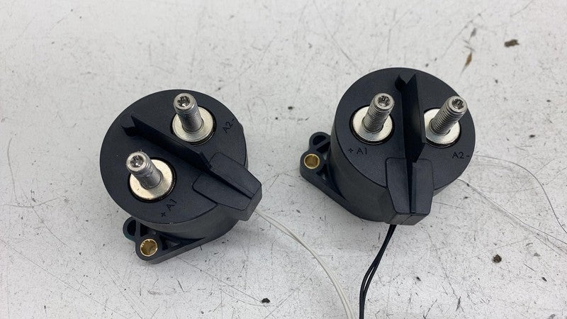 ⭕ 12-20 Model S Battery Internal Connector Contactor Relay Switch 1064