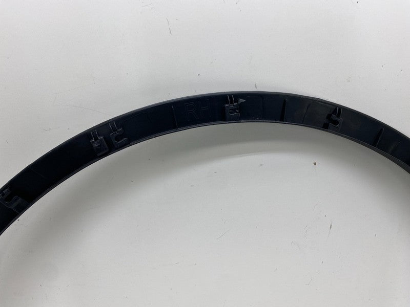 1494186 00 B ⭕ 20-24 Tesla Model Y Front Right Fender Garnish Wheel Arch Molding 1494186-00-B