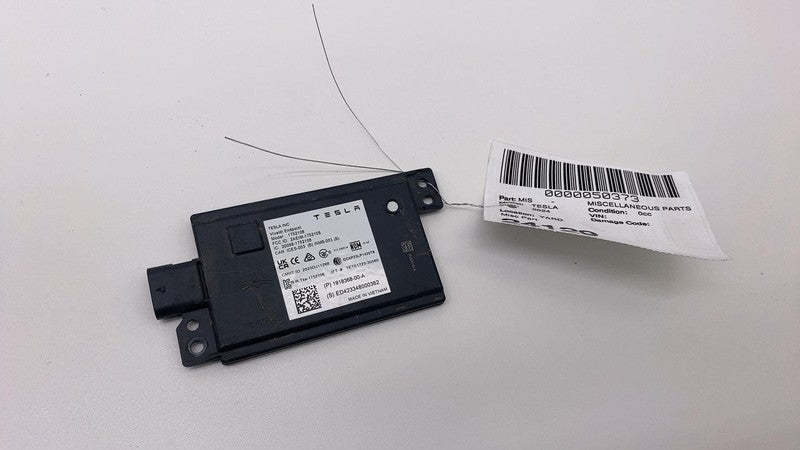 191836800A 2024 2025 Tesla Model 3 Cybertruck Bluetooth Low Energy End Point Liner Module