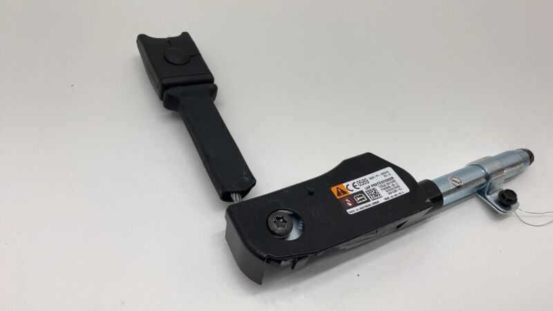 1005265 00 C 12-20 Tesla Model S Front Right Lap Pretensioner 16-20 Tesla Model X Front Left