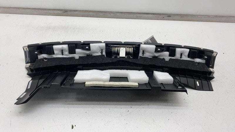 4KE 863 471 ⭕ 19-23 E-Tron Trunk Lock Latch Lock Sill Scuff Plate Trim Cover 4KE863471