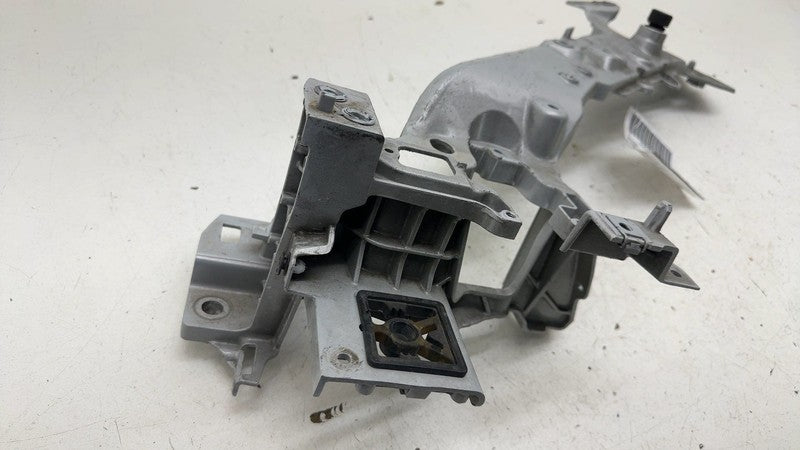 31688287 ⭕ 2021-2023 Polestar 2 Front Right Fender Carrier Mount Bracket Support 31688287