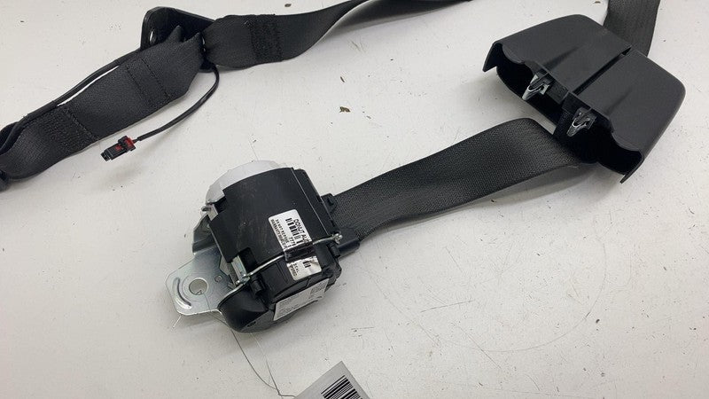 34242430C ⭕ 2025 Chevrolet Silverado 1500 Rear Center Seat Belt Safety Retractor 85062984