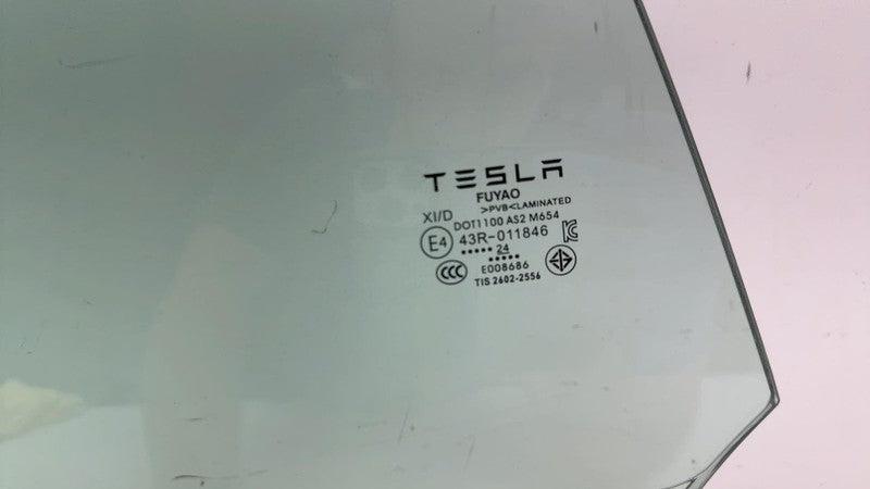 E4 43R-011846 ⭕ 24-25 Tesla Tesla Model 3 Rear Passenger Side Highland Door Window Glass Right