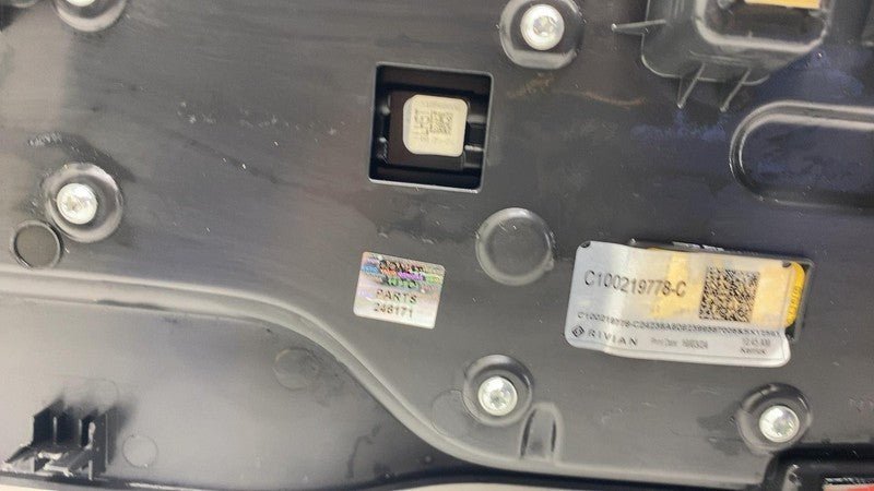 PT00219778 ⭕ 2022-2025 Rivian R1S Rear Left Sill Scuff Plate w/ C-Pillar Trim LH PT00219778