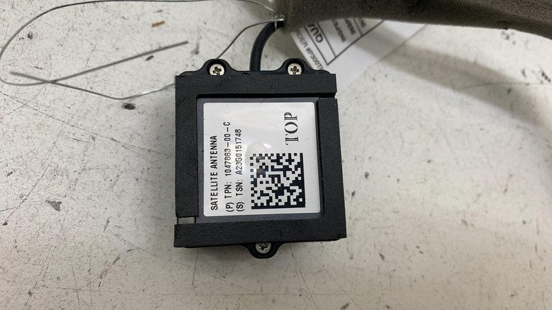 ⭕ 2016-2024 Tesla Model X Satellite Antenna Control Module Assy OEM 1047863-00-C