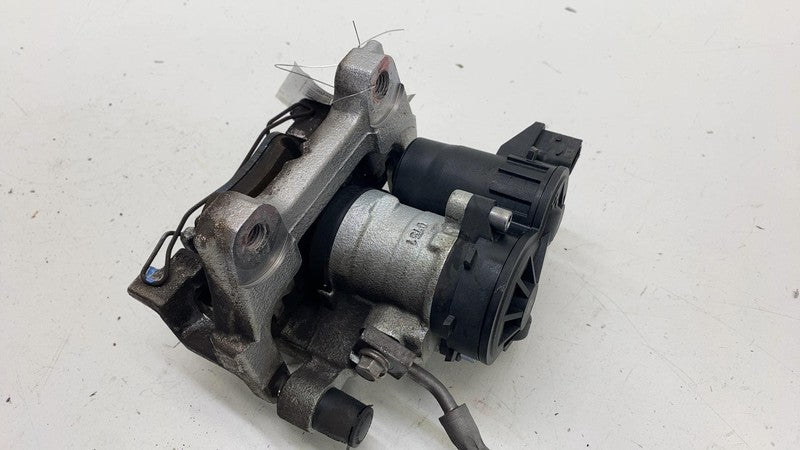 32300771 ⭕ 2021-2023 Polestar 2 Rear Passenger Right Brake Caliper w/ Hose Line 32300771