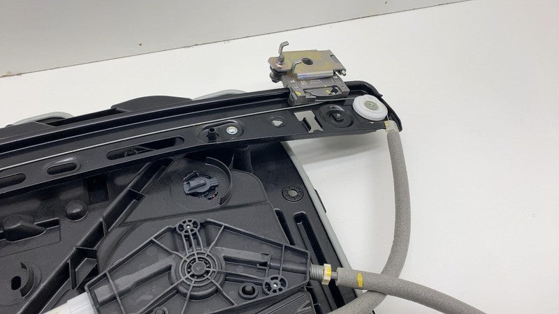 1805867 98 E 2024 2025 Tesla Cybertruck Rear Passenger Door Window Regulator w/ Motor Right