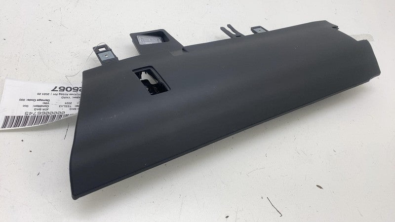 107782600E ⭕ 24-25 Tesla Model 3 Front Right Lower Knee Safety Airbag Module 1077826-00-E