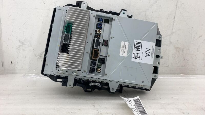 1450737-00-B 2012-2018 Tesla Model S Touchscreen Media Control Unit MCU Intel Update Screen