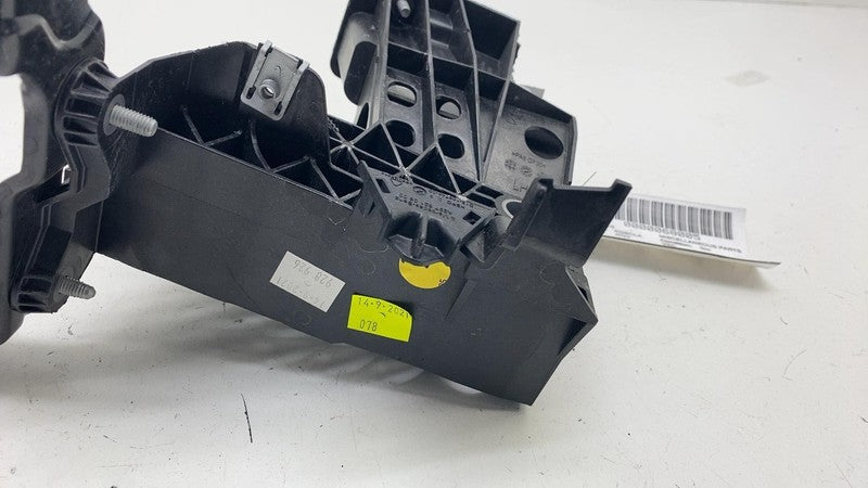 ⭕ 2022 Mercedes Benz EQS450+ Front Left Side Bumper Shock Absorber A29