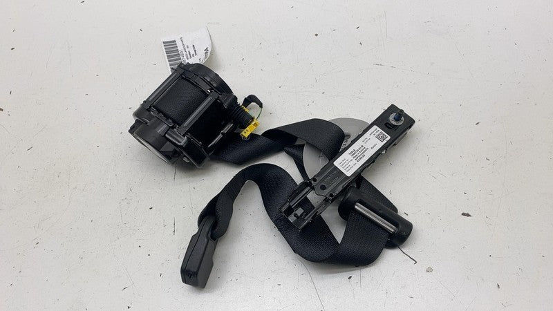 108127901H ⭕ 2017-2023 Tesla Model 3 Front Right 1st Row Seat Belt & Retractor 1081279-01-H