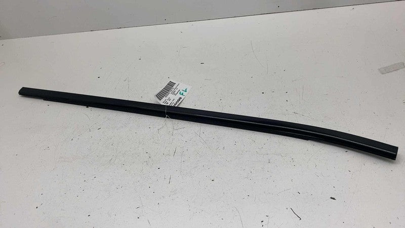 ⭕ 2017-2025 Chrysler Pacifica Front Driver Side Door Window Belt Molding Left LH