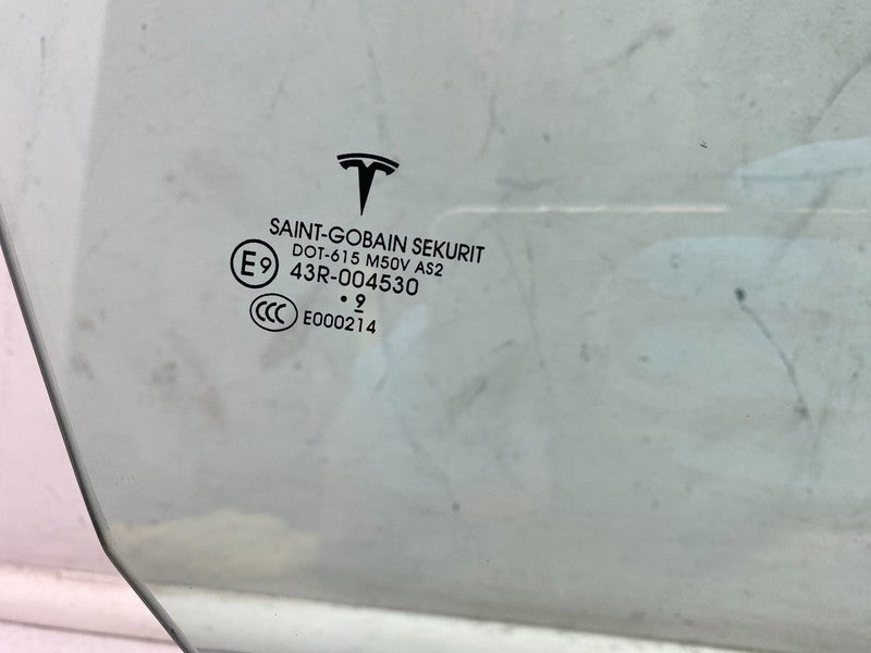 43R-004530 ⭕ 2017-2020 Tesla Model 3 Front Passenger Door Window Glass Right (Single Pane)