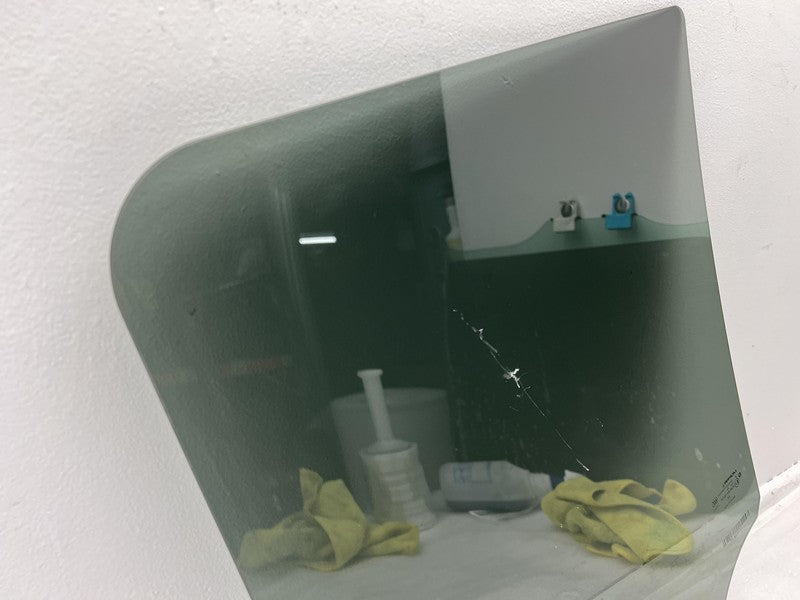 ⭕2018-2024 Jeep Wrangler 4XE Rear Passenger Side Door Window Glass Rig