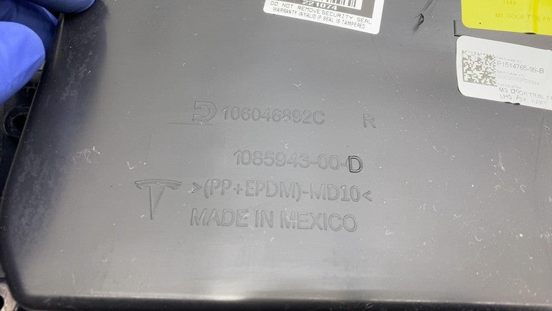 1514765-99-B ⭕ 2021-2023 Tesla Model 3 Front Right Interior Door Panel Trim Card 1514765-99-B