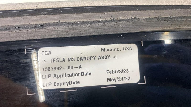 ⭕ 21-23 Model 3 Front Middle Panoramic Sun Moon Roof Window Glass 1587