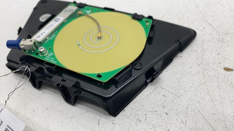 ⭕ 2025-2026 Model Y GPS Navigation Antenna Module GNSS Unit & Cover 19