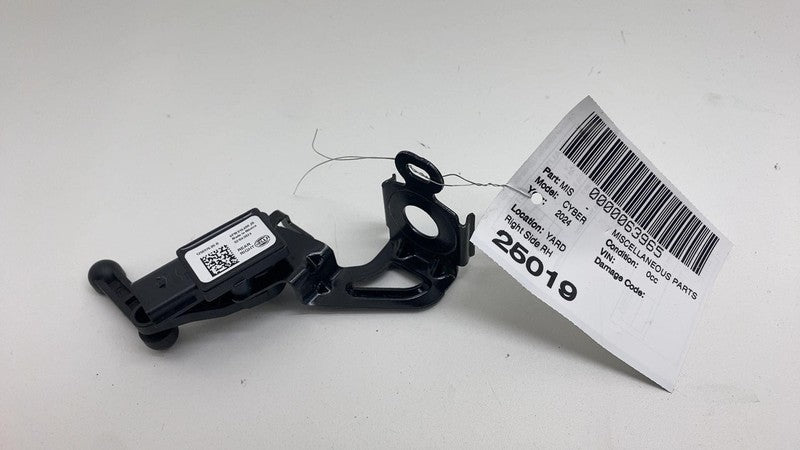 125097600B ⭕ 24-25 Cybertruck Rear Right Side Suspension Height Level Sensor 1250976-00-B