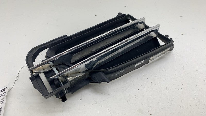 100726900E ⭕ 12-15 Model S Passenger Side Active Louvre A/C Vent Grille Right 1007269-00-E