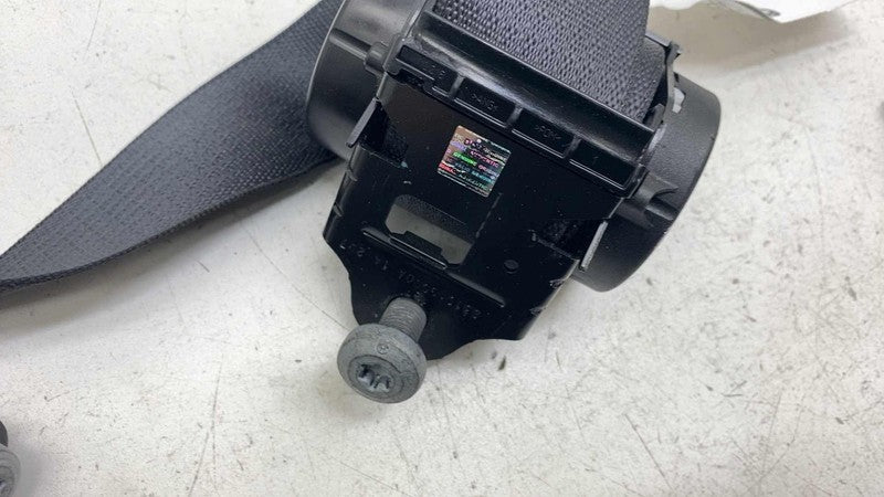 6EB00DX9AC ⭕ 2017-2025 Chrysler Pacifica Rear Right 2nd Row Seat Belt Retractor 6EB00DX9AC