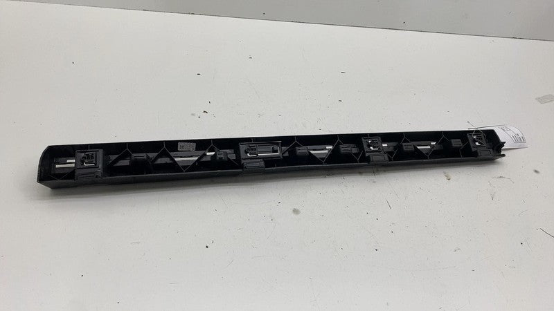 32216384 ⭕ 2021-2023 Polestar 2 Rear Left Skirt Rocker Molding Panel Bracket LH 32216384