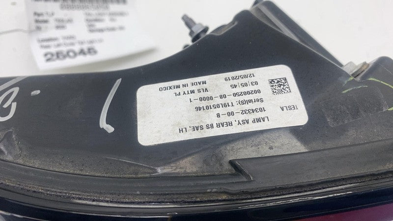 ⭕ 16-20 Model X MX Rear Driver Side Outer Taillight Tail Lamp Left 103