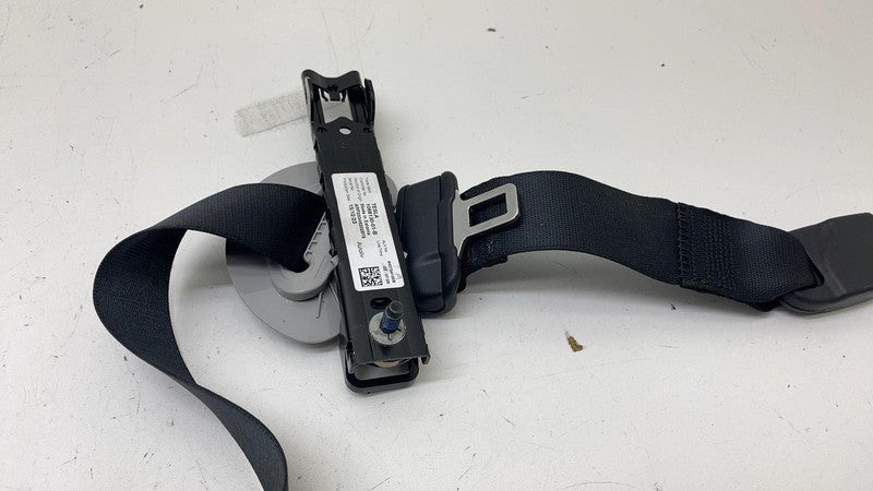1068130-01-B ⭕ 24-25 Tesla Model 3 M3 Front Right 1st Row Seat Belt & Retractor 1856706-N1-D