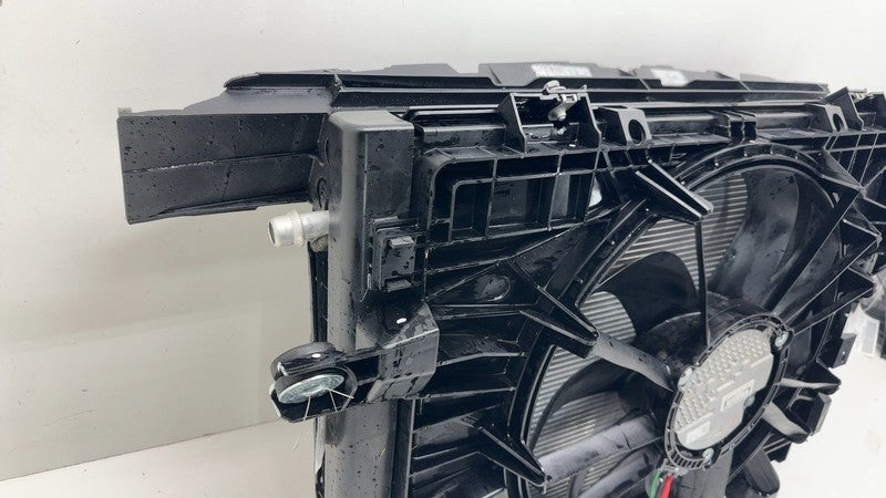 PT00446522-J ⭕ 22-25 Rivian R1S Radiator Condenser Cooling Fan Motor Air Shutter PT00446522-J