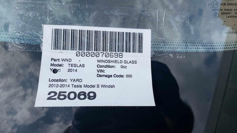 102163401C ⭕ 12-14 Model S Windshield Heated Wiper Area (Lower Mount Mirror) 1021634-01-C