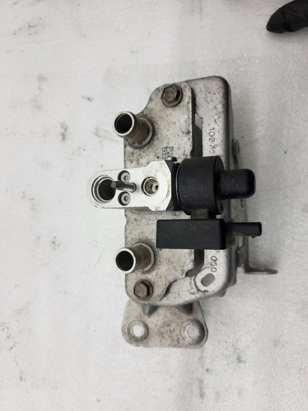 103735700D 16-20 Model S X Battery Cooler Heat Exchanger Chiller EXV + Bracket 1037357-00-D