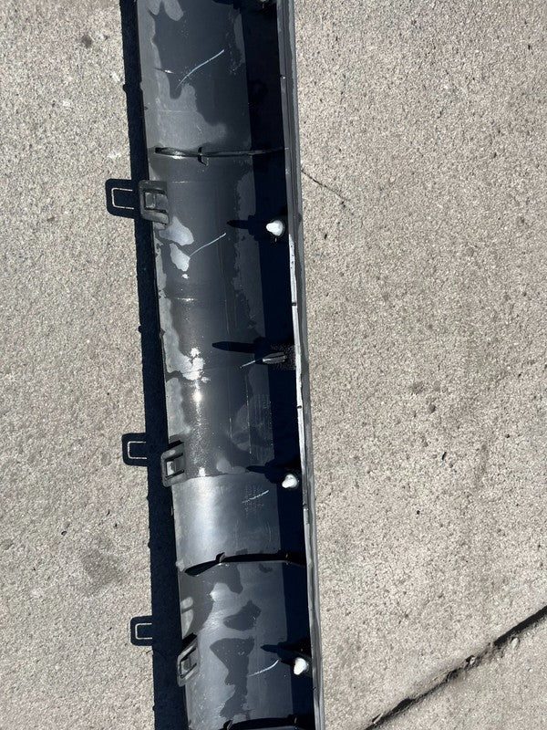 149774400B ⭕20-23 Model Y MY Right Skirt Lower Rocker Panel Molding Trim Cover 1497744-00-B