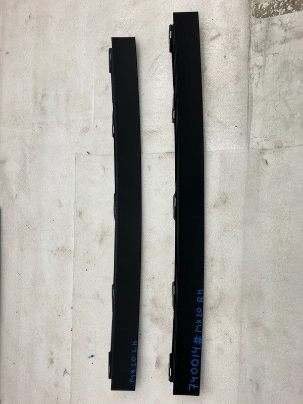 105501800D ⭕16-20 Model X PAIR Rear Left and Right Upper Door Trim Panel Cover 1055018-00-D
