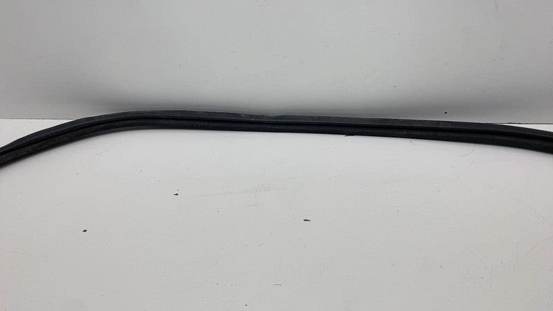 ⭕ 22-24 Rivian R1T R1S Rear Passenger Side Door Weatherstrip Rubber Se