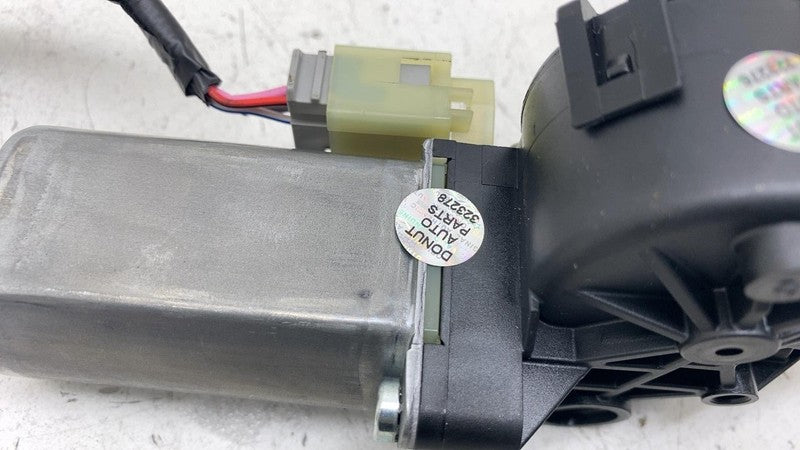 88580-R1T10 ⭕ 22-25 Rivian R1S Front Left Seat Adjust Recline Tilt Motor w/ Wire 88580-R1T10