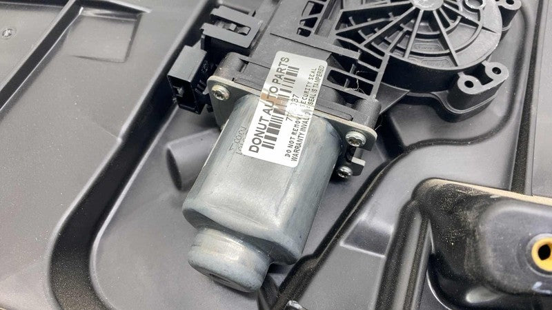1096623-00-H ⭕ 2017-2023 Tesla Model 3 Rear Right Door Window Regulator & Motor 1096623-00-H