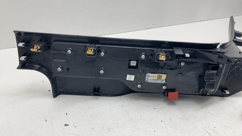 PT00219778 ⭕ 2022-2025 Rivian R1S Rear Left Sill Scuff Plate w/ C-Pillar Trim LH PT00219778