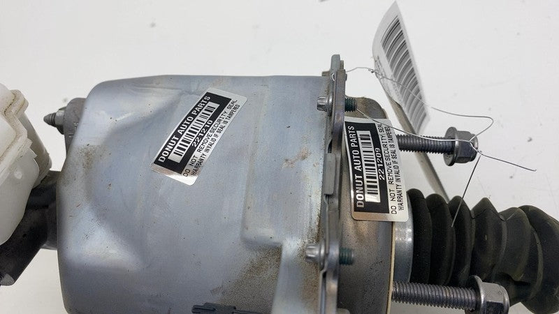 ⭕ 2017-2023 Model 3 Power Brake Booster Master Cylinder & Reservoir 10