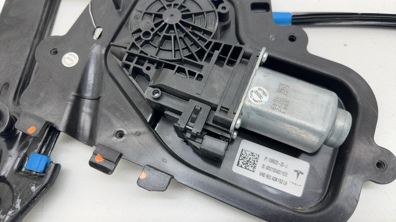 1096620-20-J ⭕ 2017-2023 Tesla Model 3 Front Left Door Window Regulator & Motor 1096620-20-J