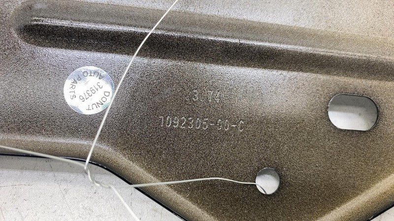 1092305-00-C ⭕ 17-24 Model 3 Front Passenger Fender Mount Support Bracket Right 1092305-00-C