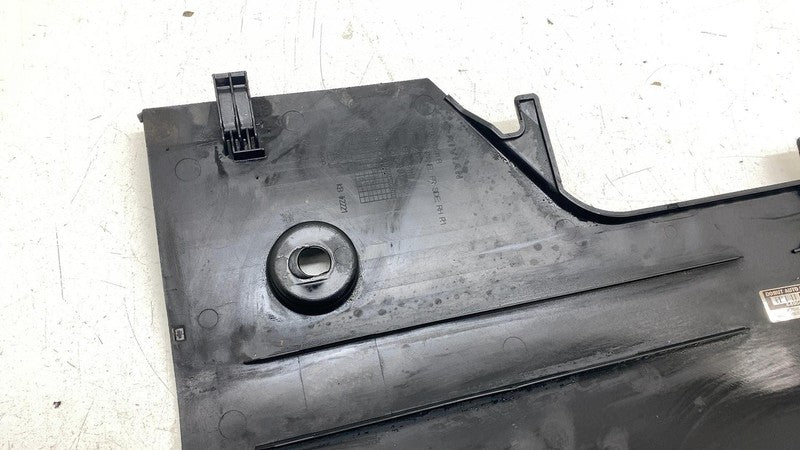 PT00793511B ⭕ 2025 Rivian R1S Front Passenger Rocker Molding Cover Panel Right PT00793511-B